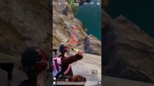 what's he doing🤣 #shorts #short #pubg #pubgmobile #bgmi #gameplay #games #game #gaming #viral #1v4